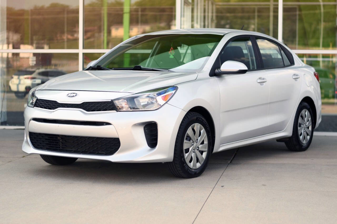Used 2020 Kia Rio LX image 3