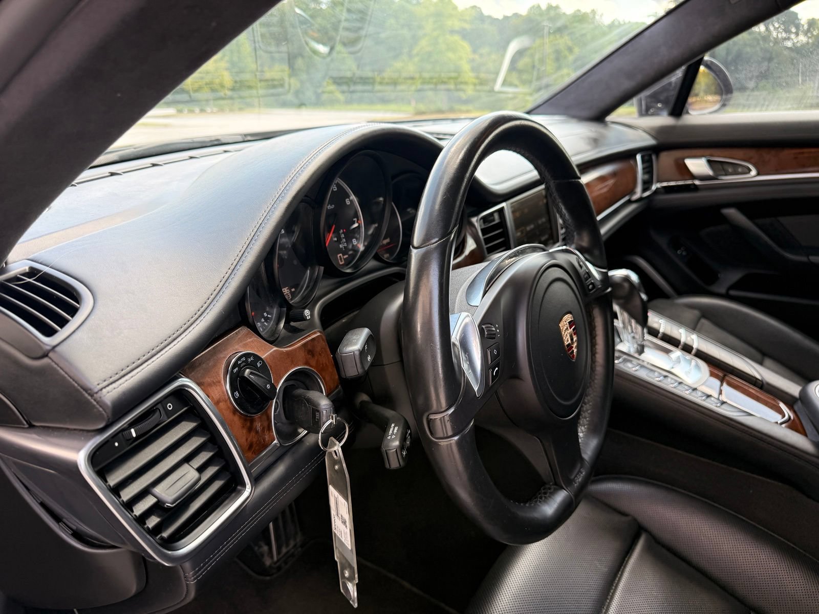 Used 2014 Porsche Panamera AWD/4WD image 22