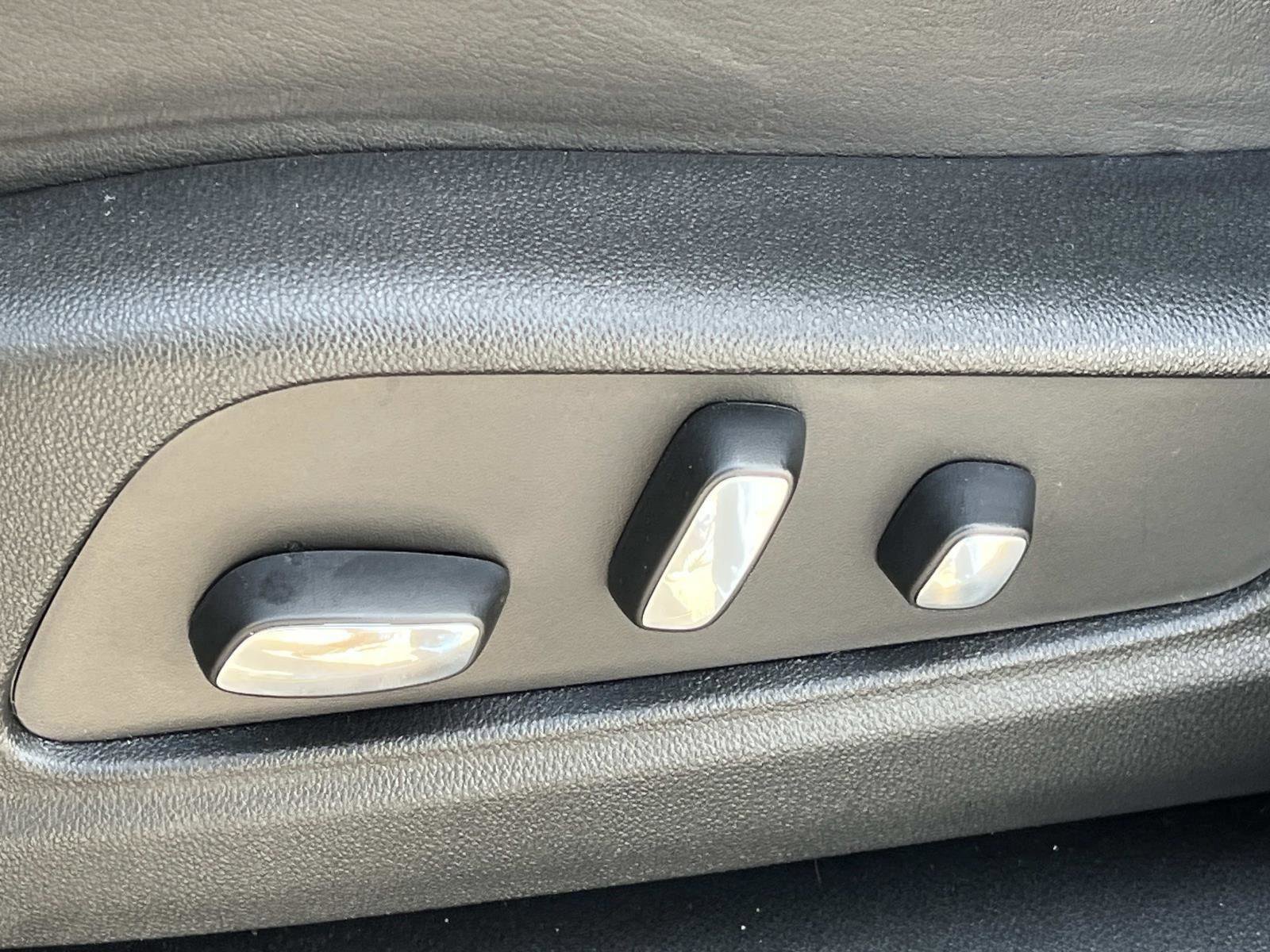 Used 2024 Cadillac XT5 Premium Luxury w/ Technology Package image 22