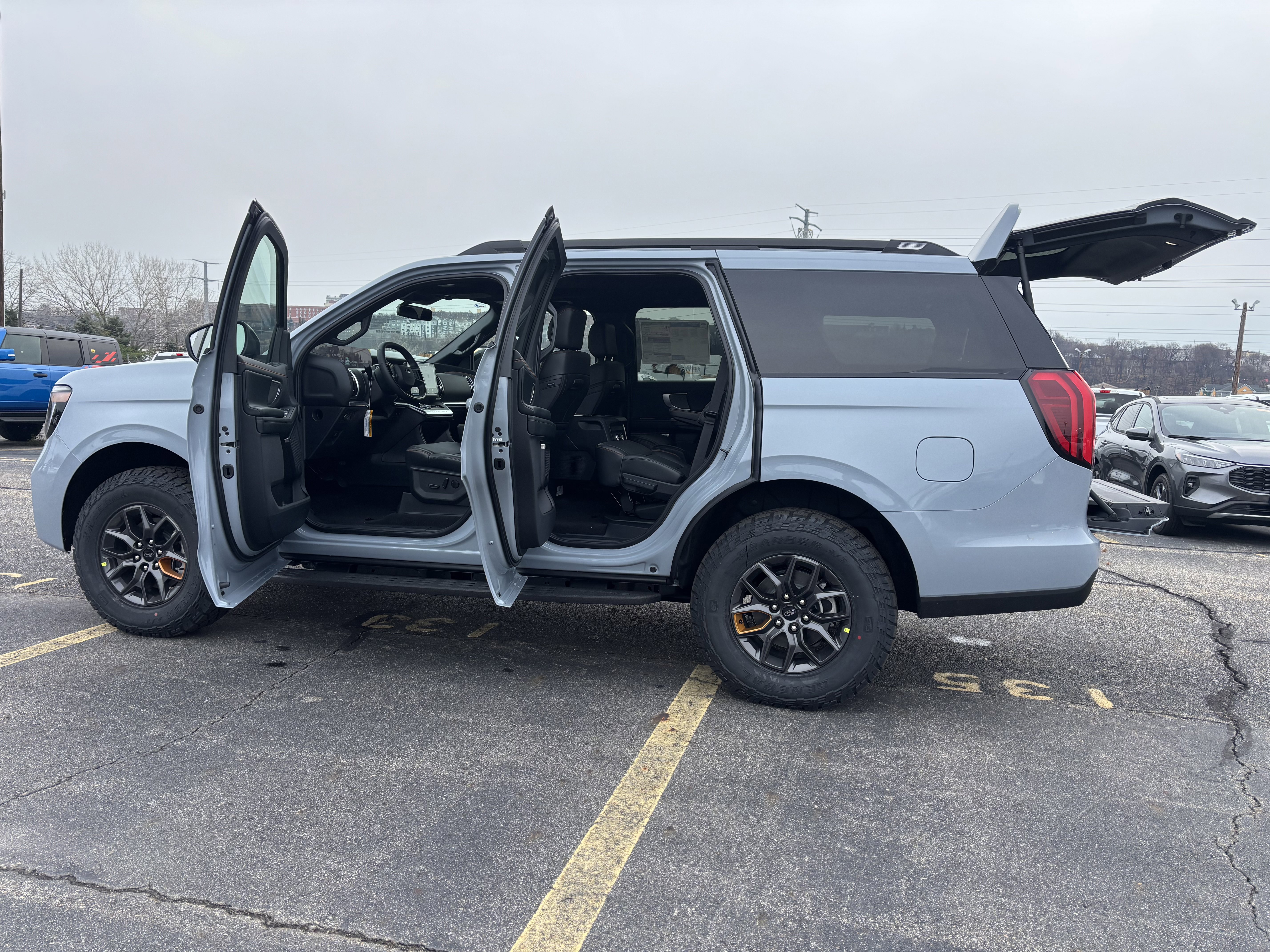 New 2025 Ford Expedition Tremor image 6