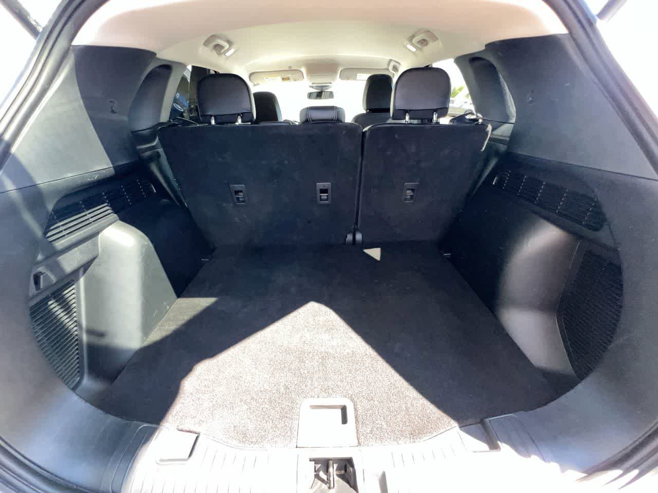 Used 2025 Ford Escape Platinum AWD/4WD image 25