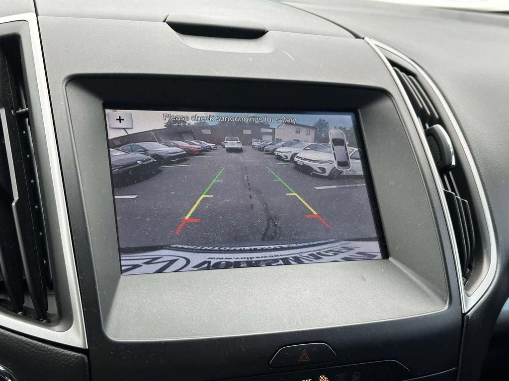 Used 2019 Ford Edge SEL w/ Equipment Group 201A AWD/4WD image 27