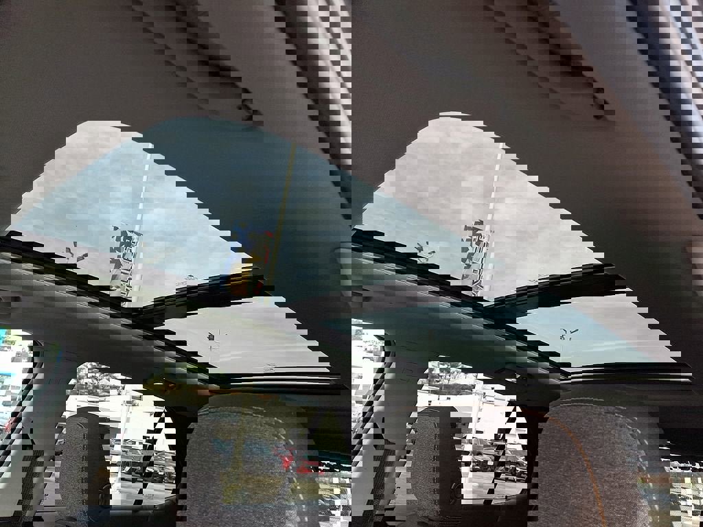 Certified 2023 Chevrolet Equinox LT image 16