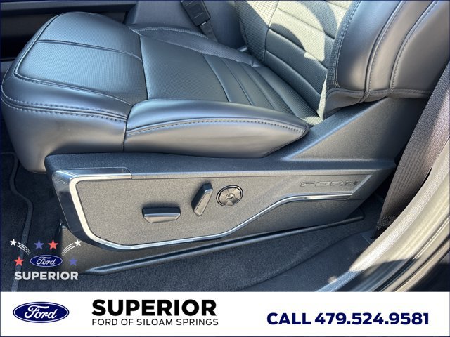 Used 2026 Ford F450 Platinum AWD/4WD image 23