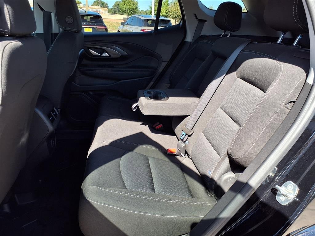Used 2024 GMC Terrain SLE image 19
