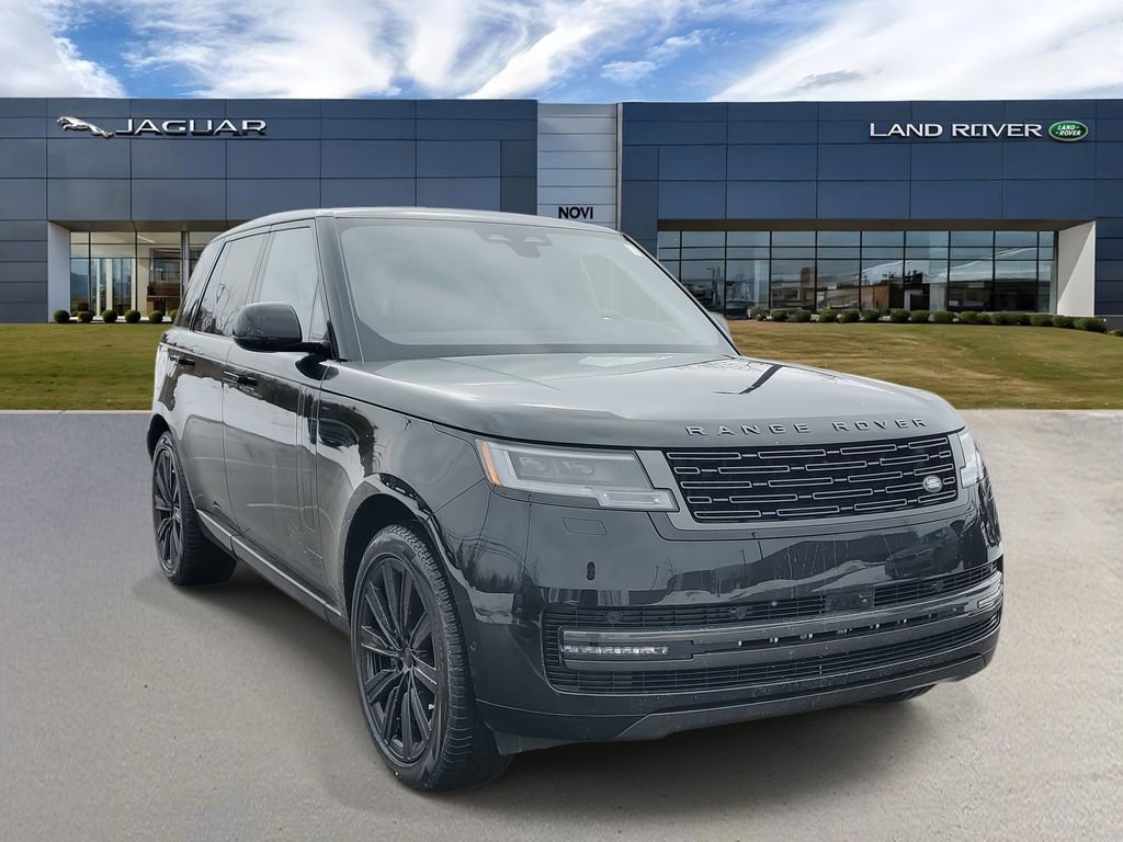 New 2026 Land Rover Range Rover SE image 3