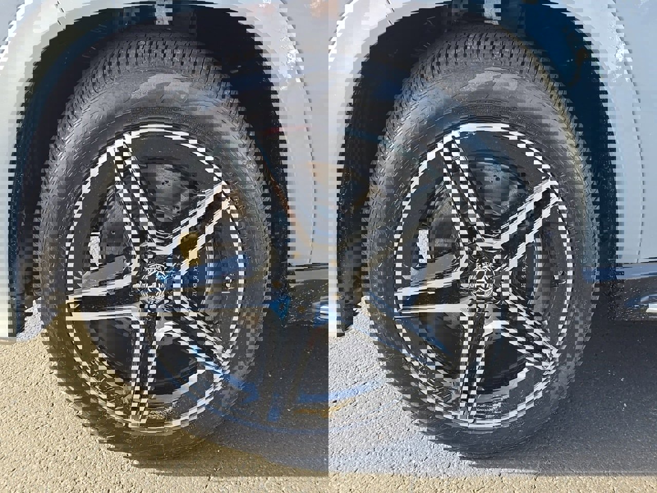 New 2026 Mercedes-Benz GLS 450 4MATIC image 7