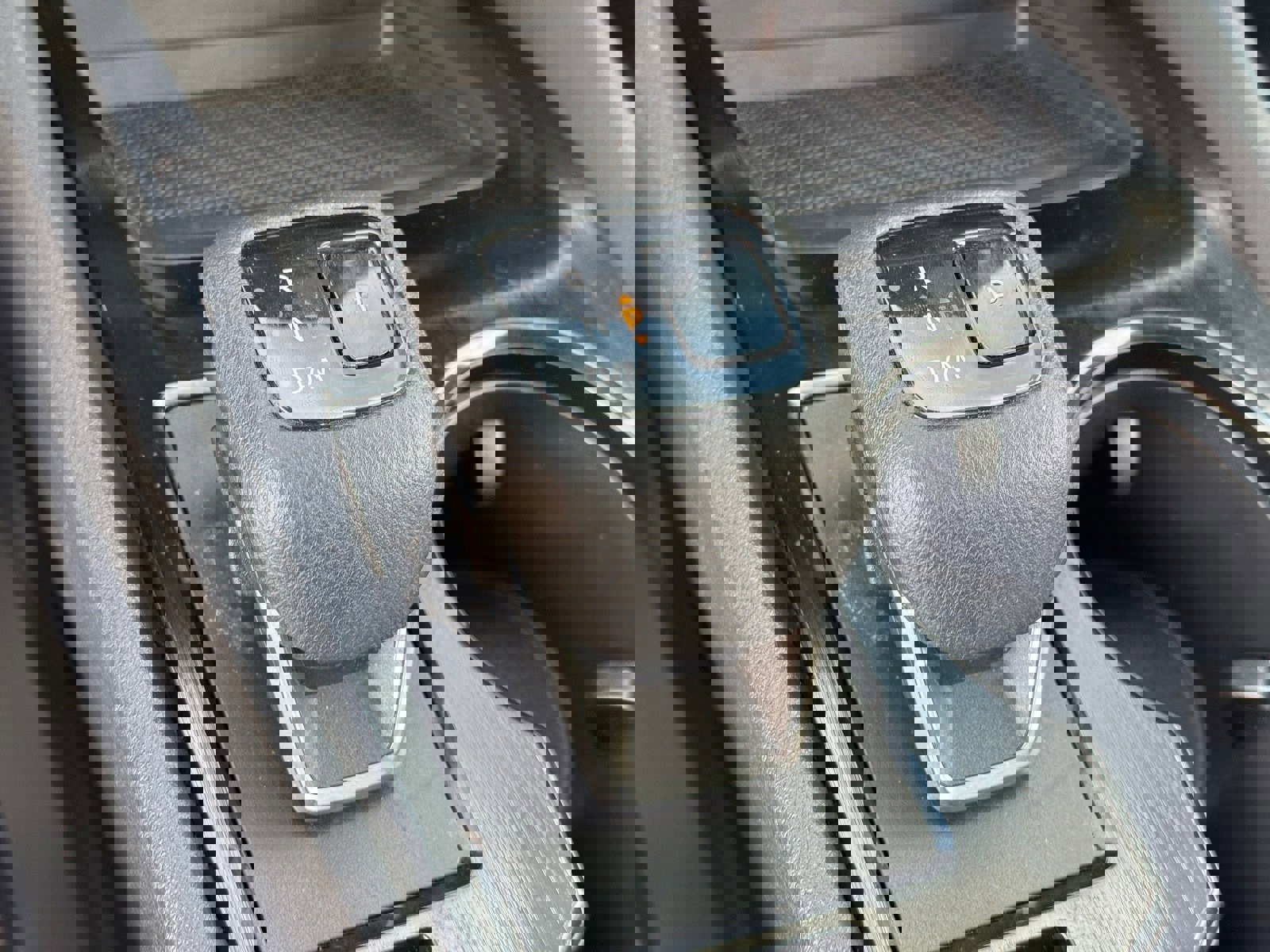 Used 2023 Nissan Rogue SV image 32