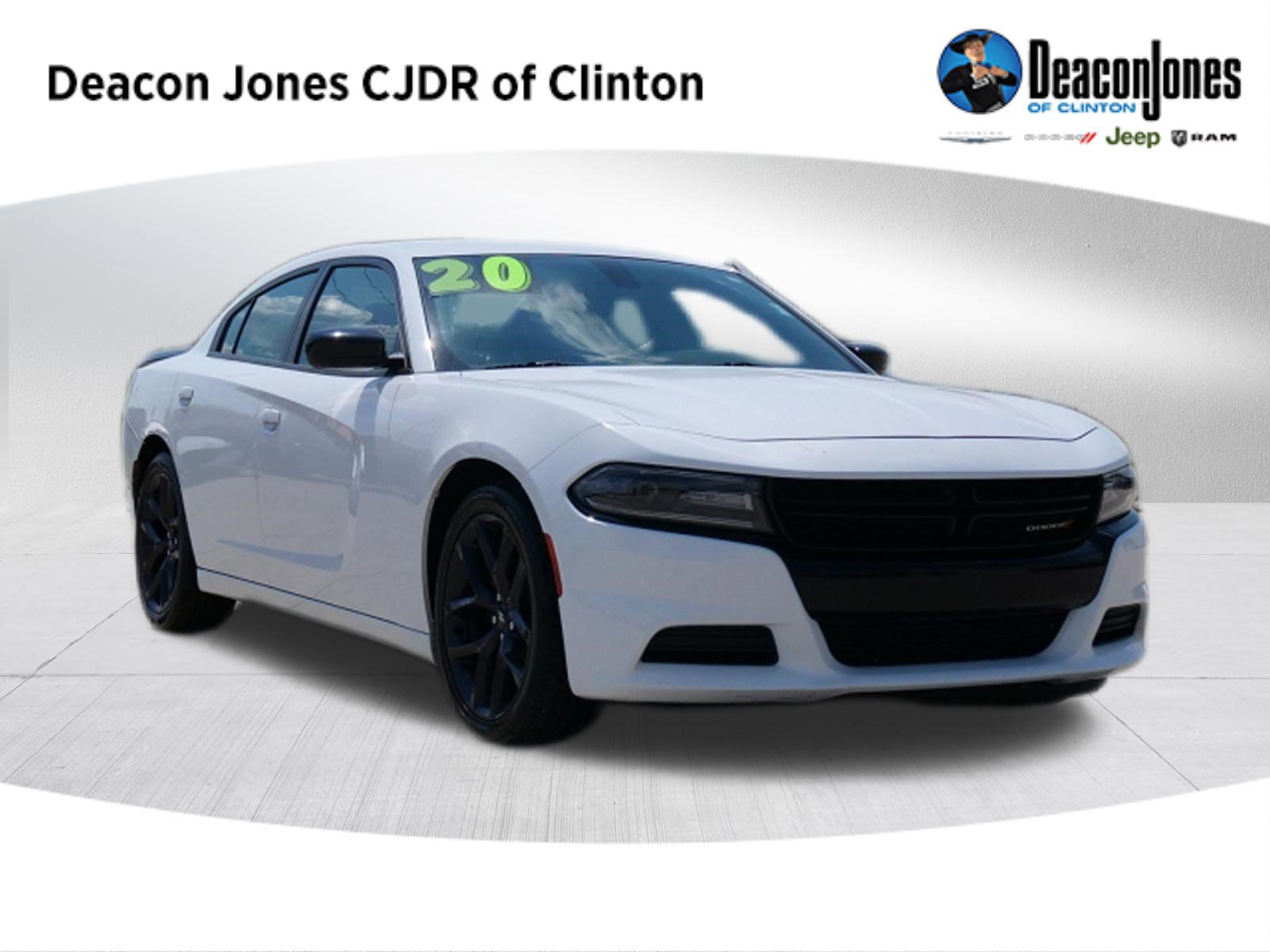 Used 2020 Dodge Charger SXT w/ Blacktop Package RWD image 1
