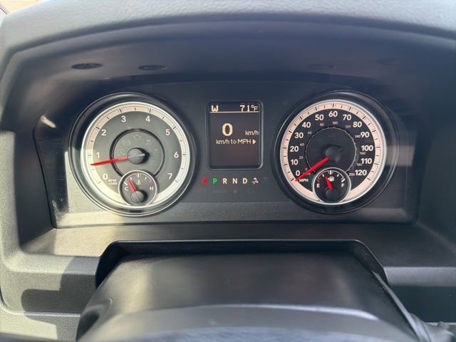 Used 2014 RAM 2500 Tradesman w/ Chrome Appearance Group AWD/4WD image 17