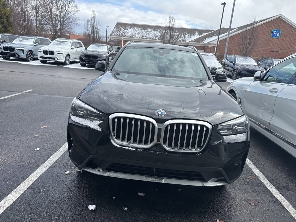 Used 2023 BMW X3 xDrive30i w/ Convenience Package w/ZPA image 2