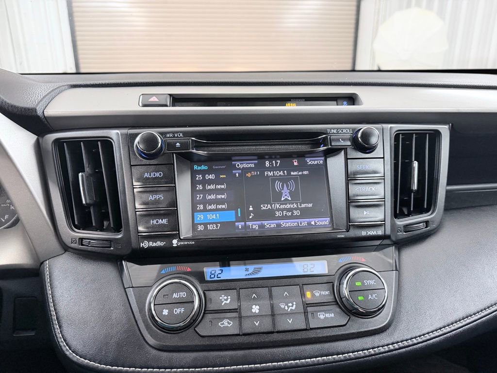 Used 2016 Toyota RAV4 XLE FWD image 17