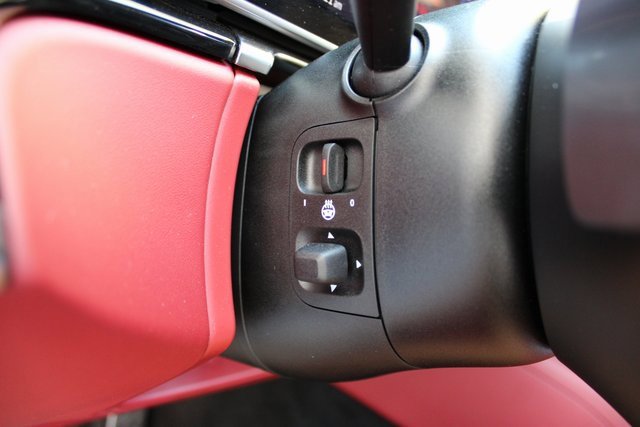 Used 2025 Mercedes-Benz S 580 4MATIC Sedan w/ AMG Line Package image 19