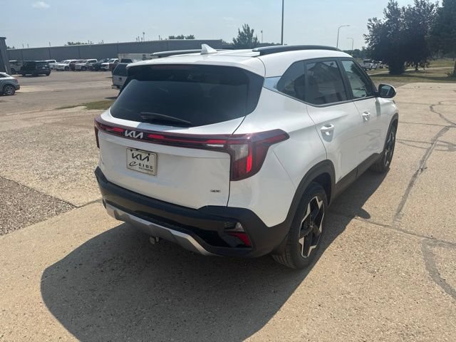 Used 2025 Kia Seltos EX AWD/4WD image 10