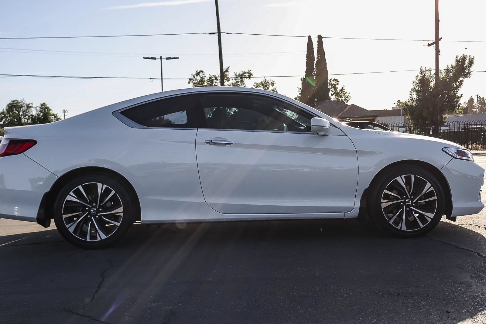 Used 2016 Honda Accord EX-L image 4
