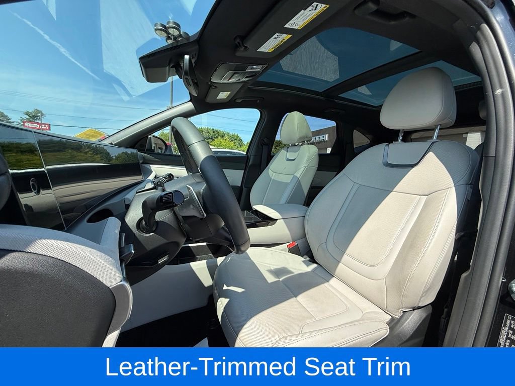 Used 2025 Hyundai Tucson Limited AWD/4WD image 24