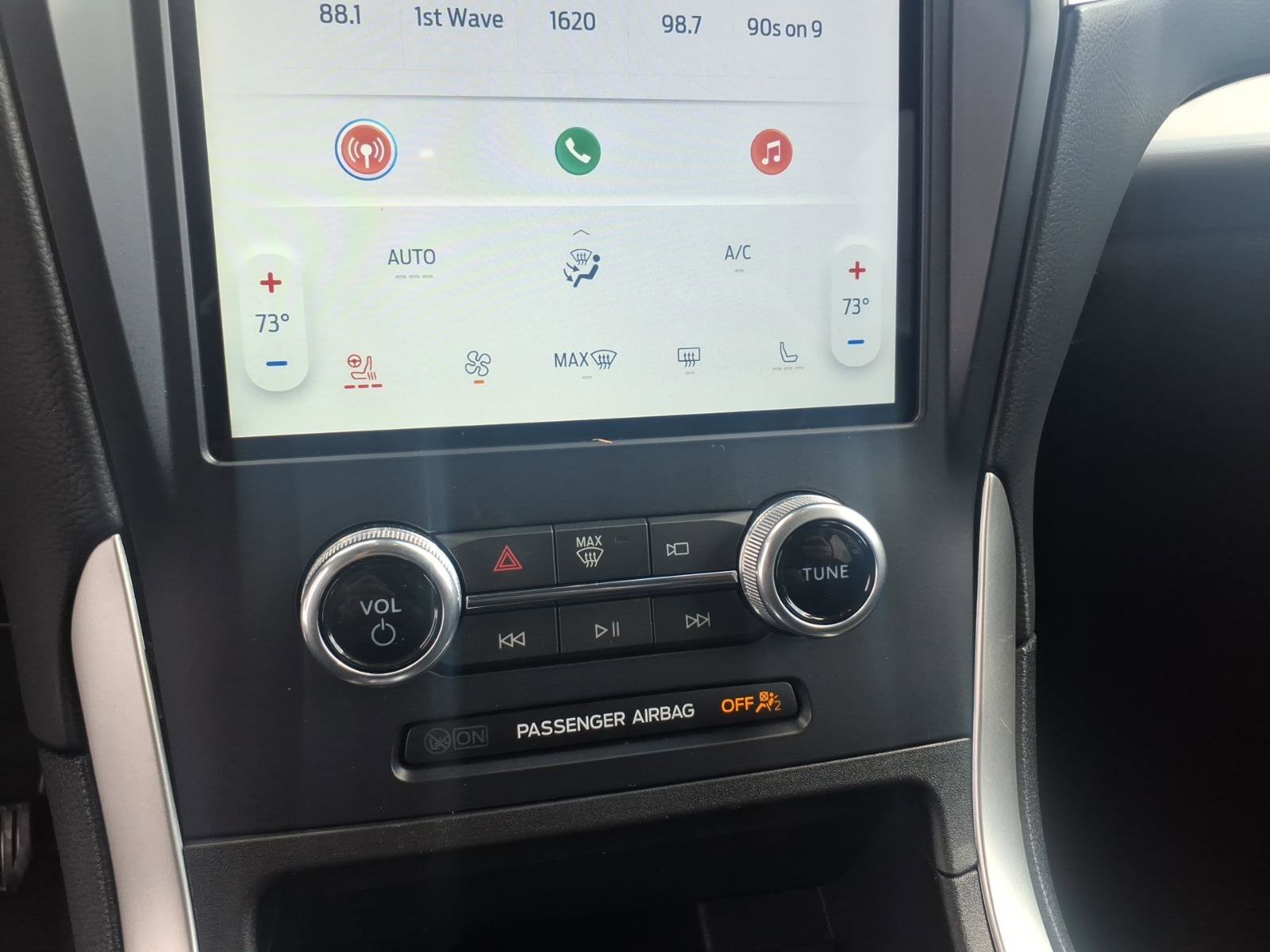 Used 2023 Ford Edge SEL w/ Convenience Package image 18