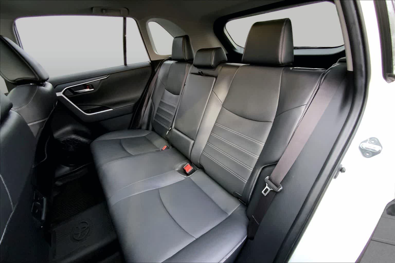 Used 2023 Toyota RAV4 Limited w/ Limited Grade Weather Package FWD image 20