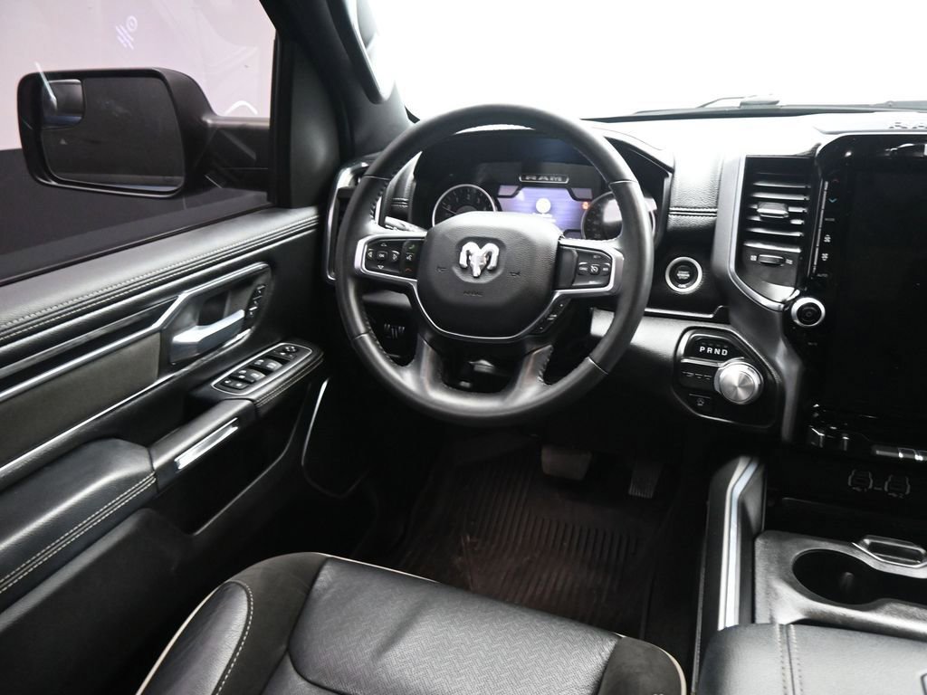 Used 2024 RAM 1500 Laramie image 13