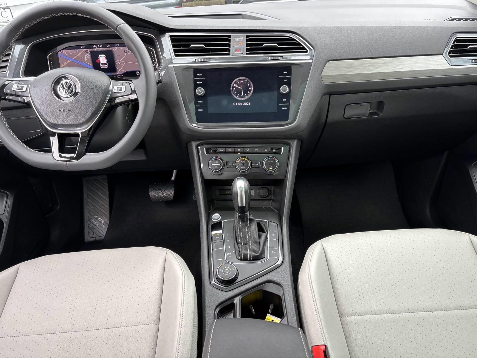 Used 2021 Volkswagen Tiguan SEL image 30