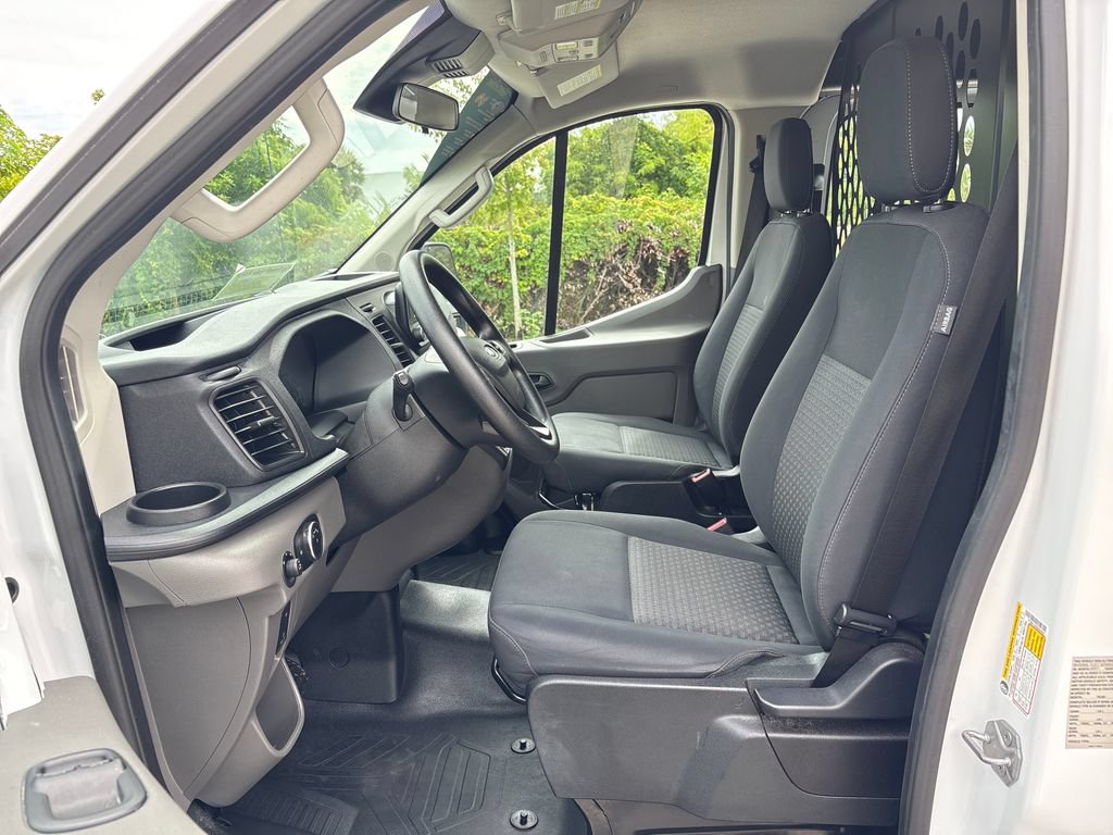 Certified 2025 Ford Transit 250 Low Roof w/ Exterior Upgrade Package RWD image 27