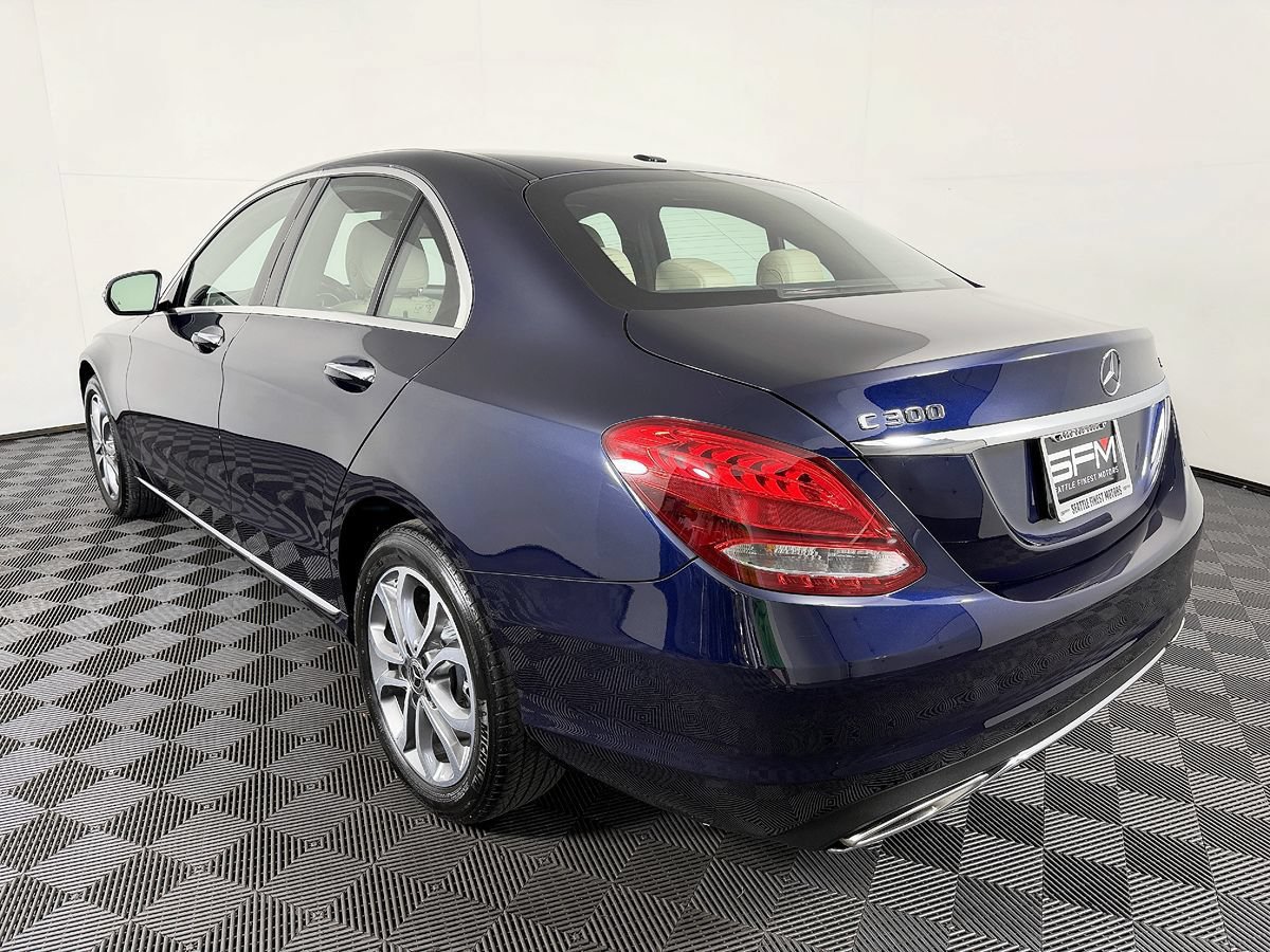 Used 2018 Mercedes-Benz C 300 4MATIC Sedan image 17