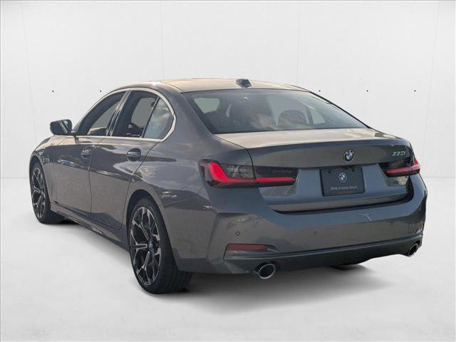 Used 2025 BMW 330i Sedan w/ Convenience Package image 8
