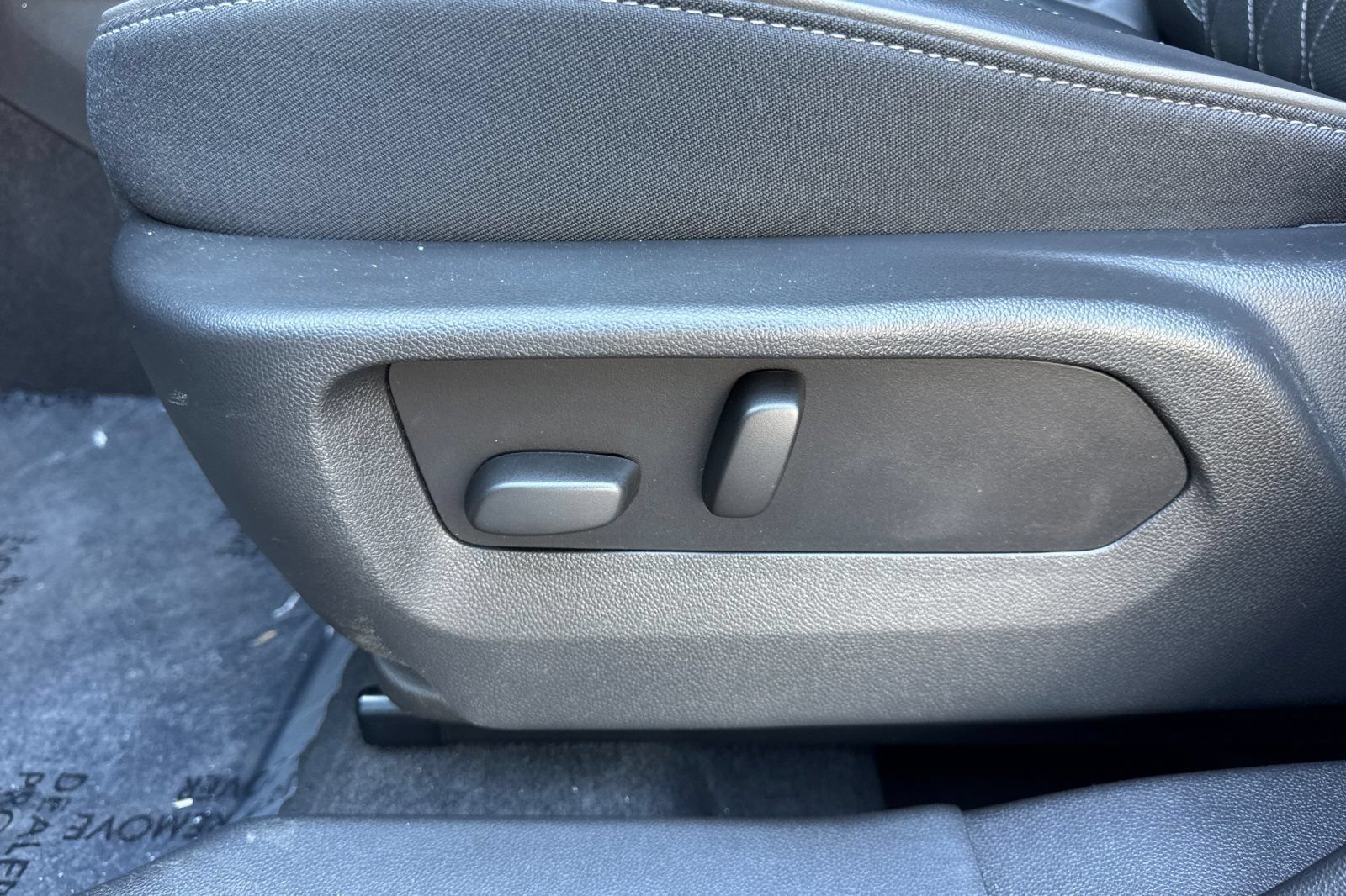 Certified 2023 Buick Envision Avenir AWD/4WD image 12