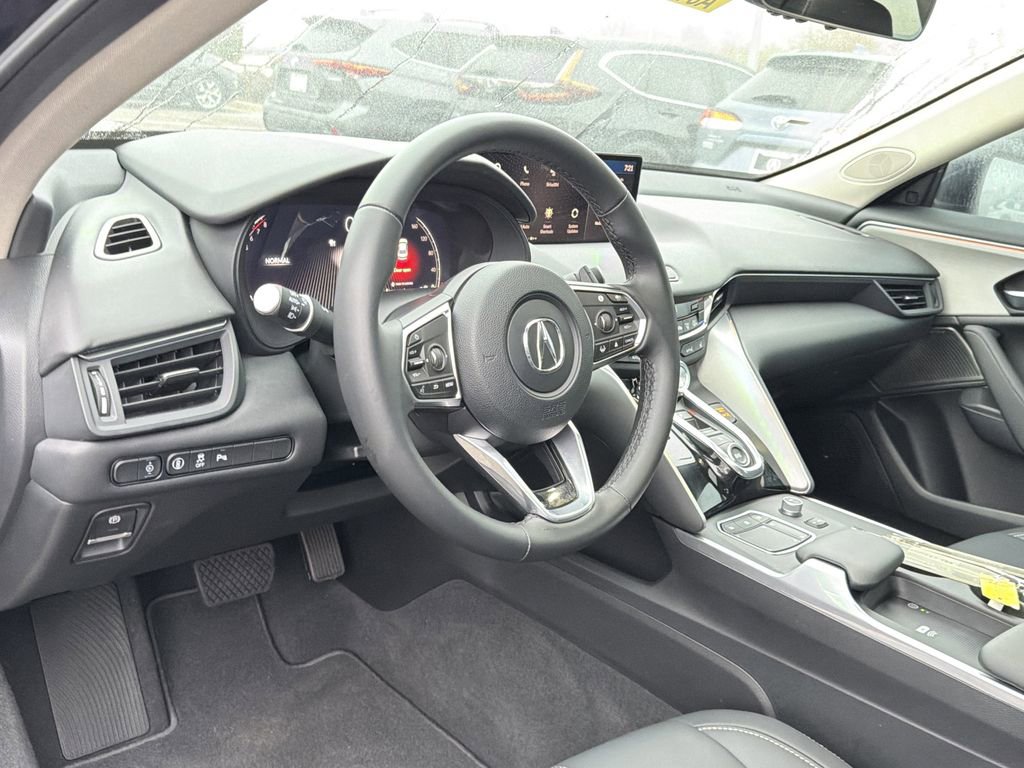 Certified 2025 Acura TLX w/ Technology Package image 10