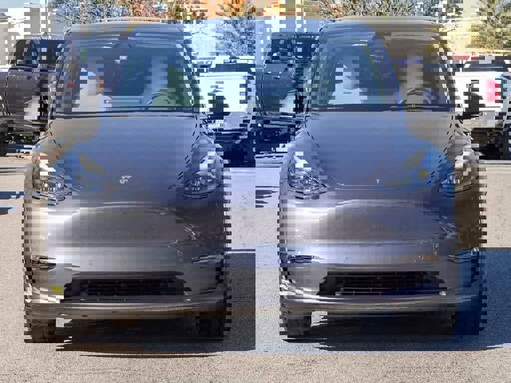 Used 2022 Tesla Model Y Performance image 2