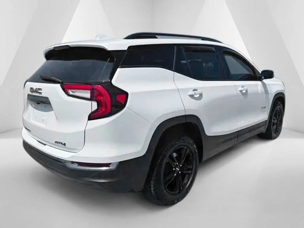 Used 2023 GMC Terrain AT4 AWD/4WD image 7