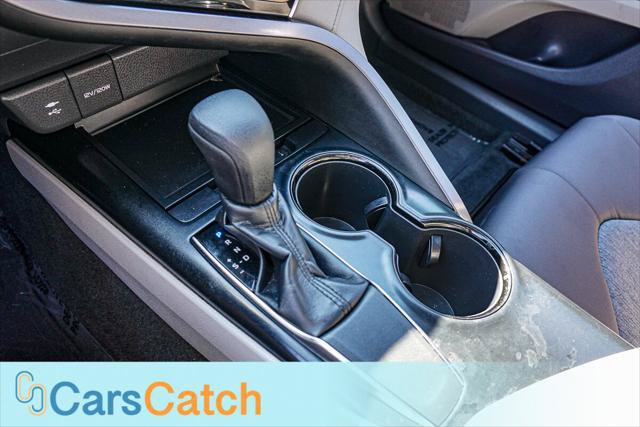 Used 2018 Toyota Camry LE w/ Moonroof Package FWD image 30