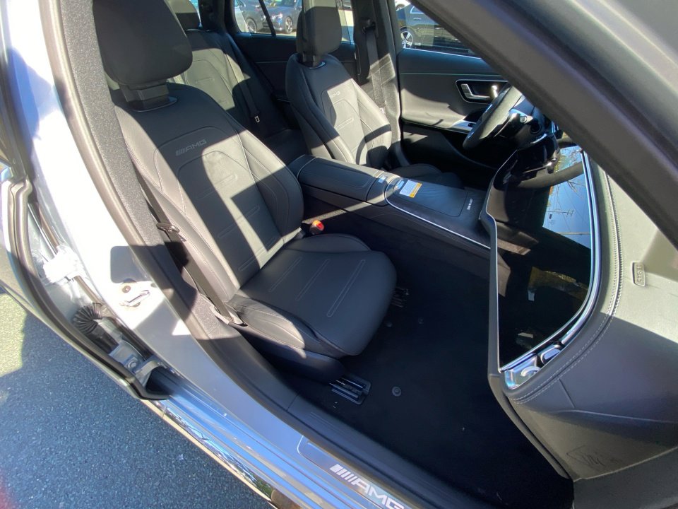 New 2026 Mercedes-Benz E 53 AMG 4MATIC Sedan image 28