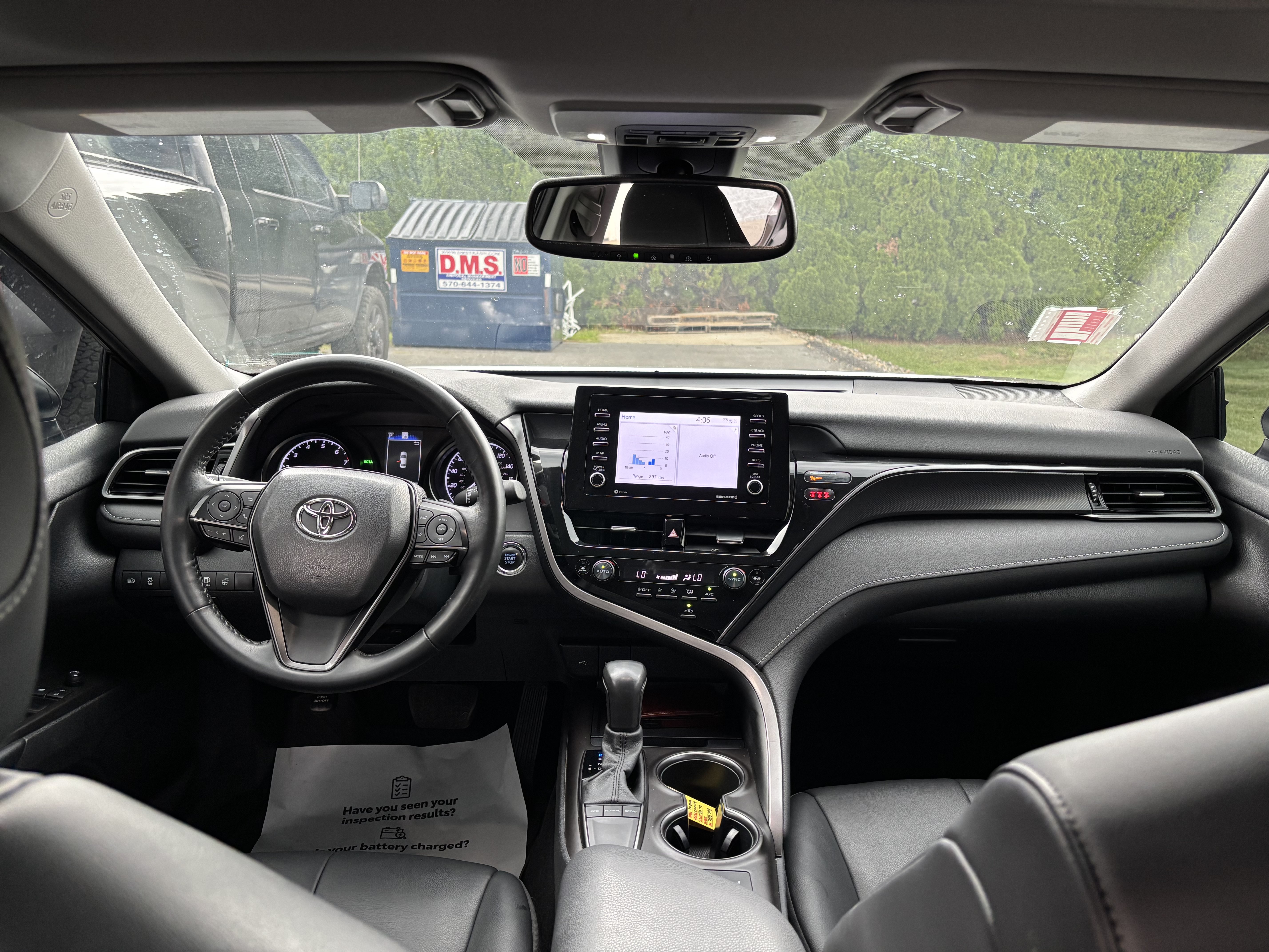 Used 2023 Toyota Camry SE w/ Cold Weather Package FWD image 15