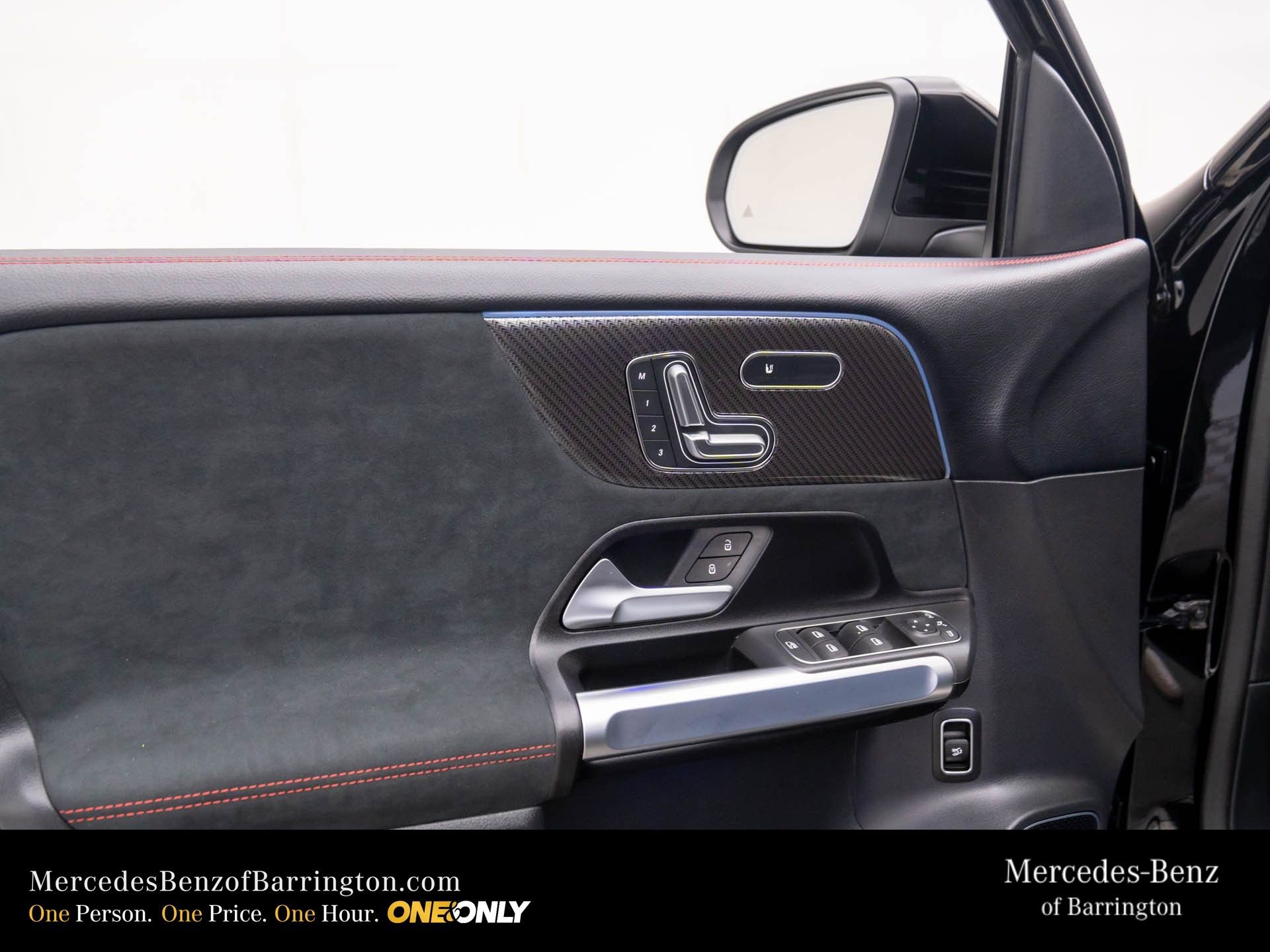 New 2026 Mercedes-Benz GLB 35 AMG 4MATIC image 15