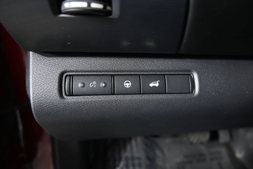 Used 2023 Nissan Pathfinder SL image 25