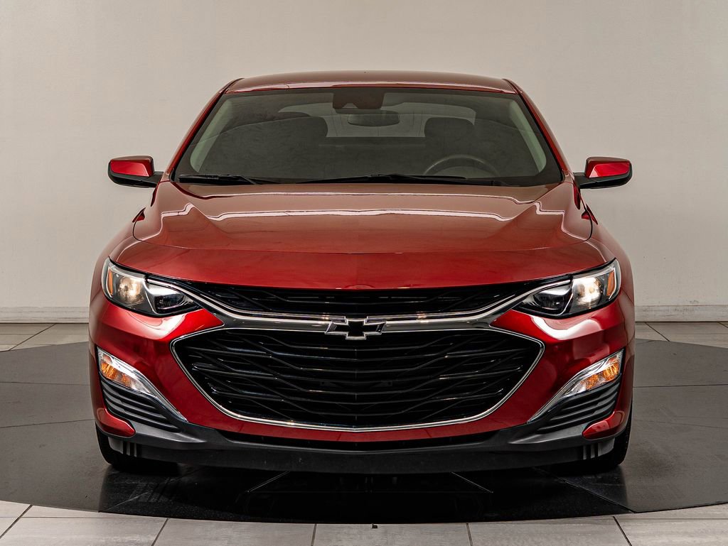 Used 2024 Chevrolet Malibu RS FWD image 2