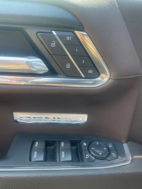 Used 2024 GMC Sierra 1500 Denali w/ Technology Package AWD/4WD image 7