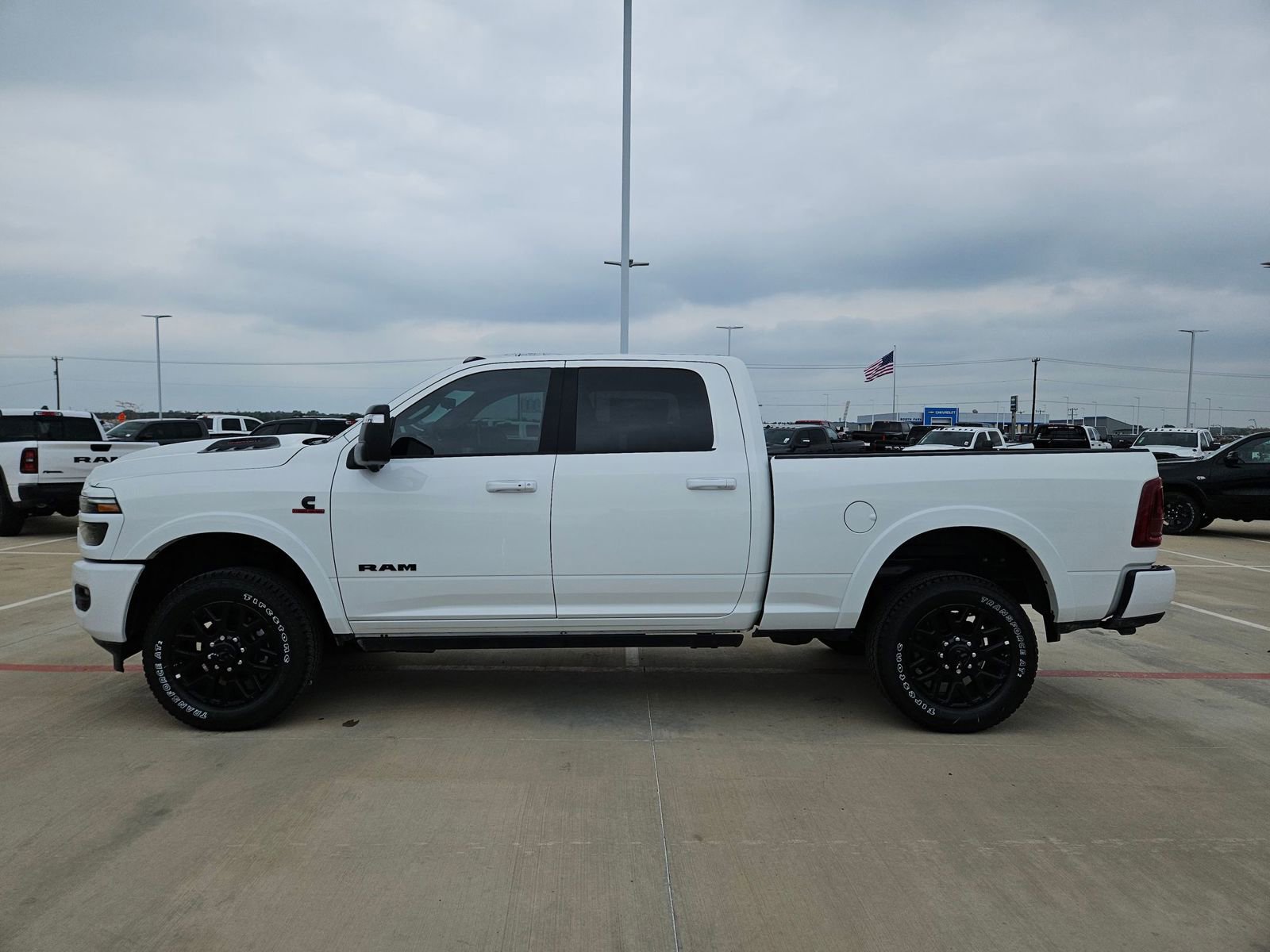 New 2026 RAM 2500 Limited AWD/4WD image 6
