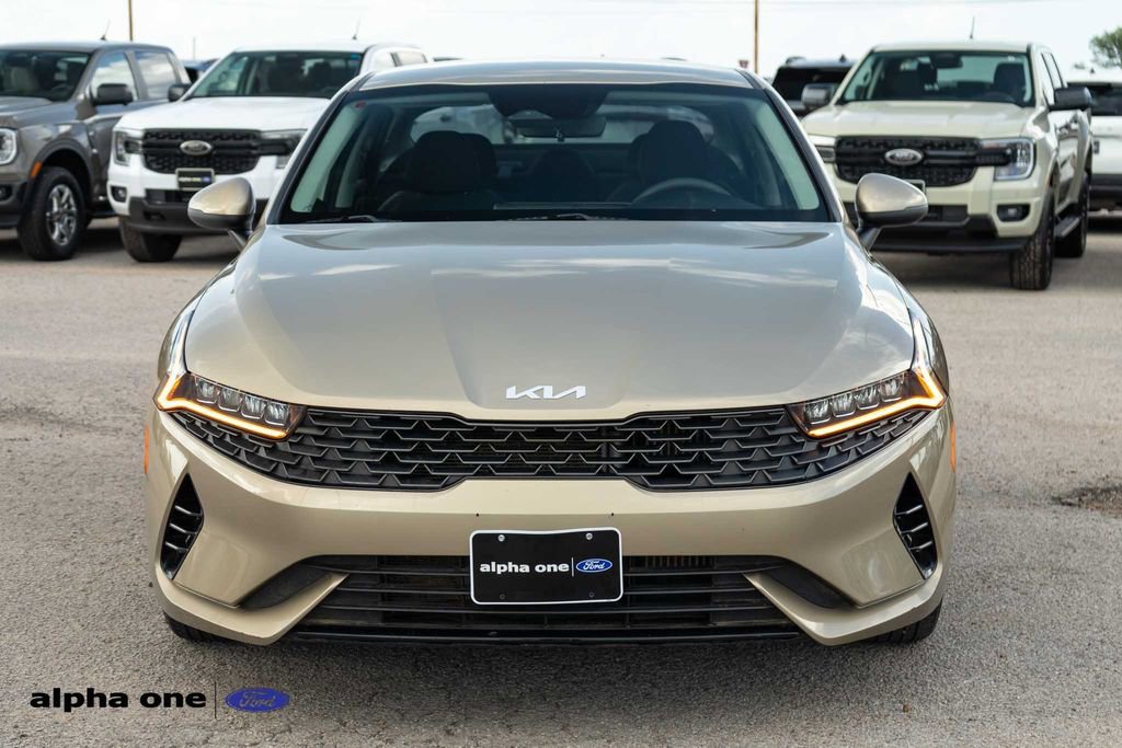 Used 2022 Kia K5 LXS FWD image 2
