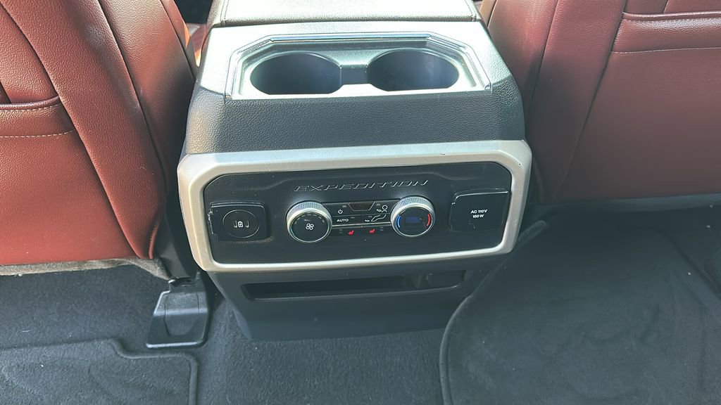 Used 2024 Ford Expedition Max Limited image 31