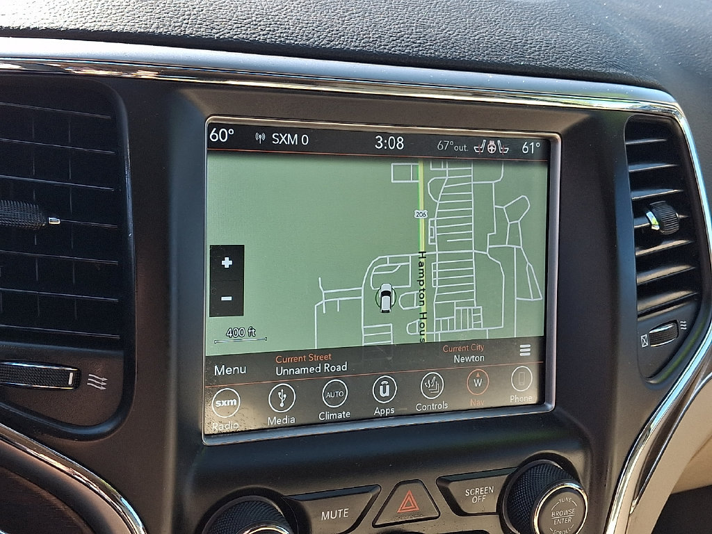 Used 2018 Jeep Grand Cherokee Limited AWD/4WD image 19
