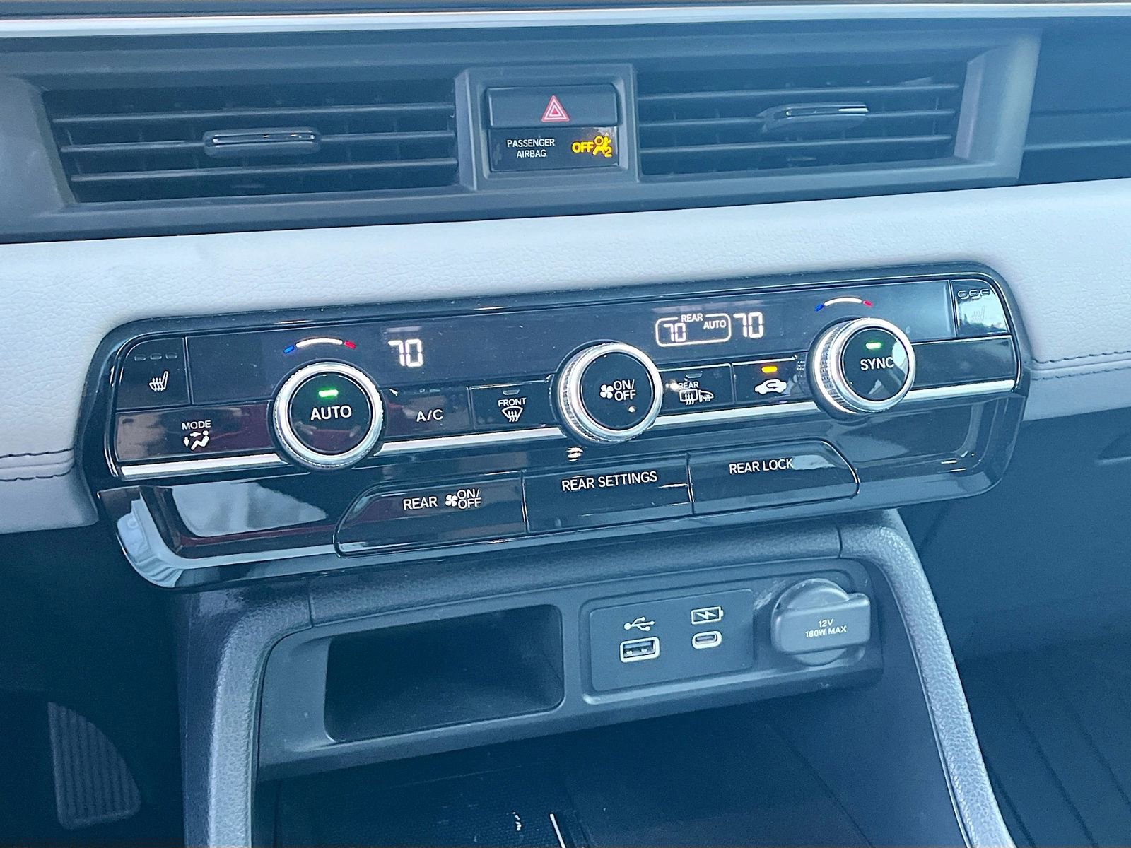 Used 2025 Honda Pilot EX-L image 15