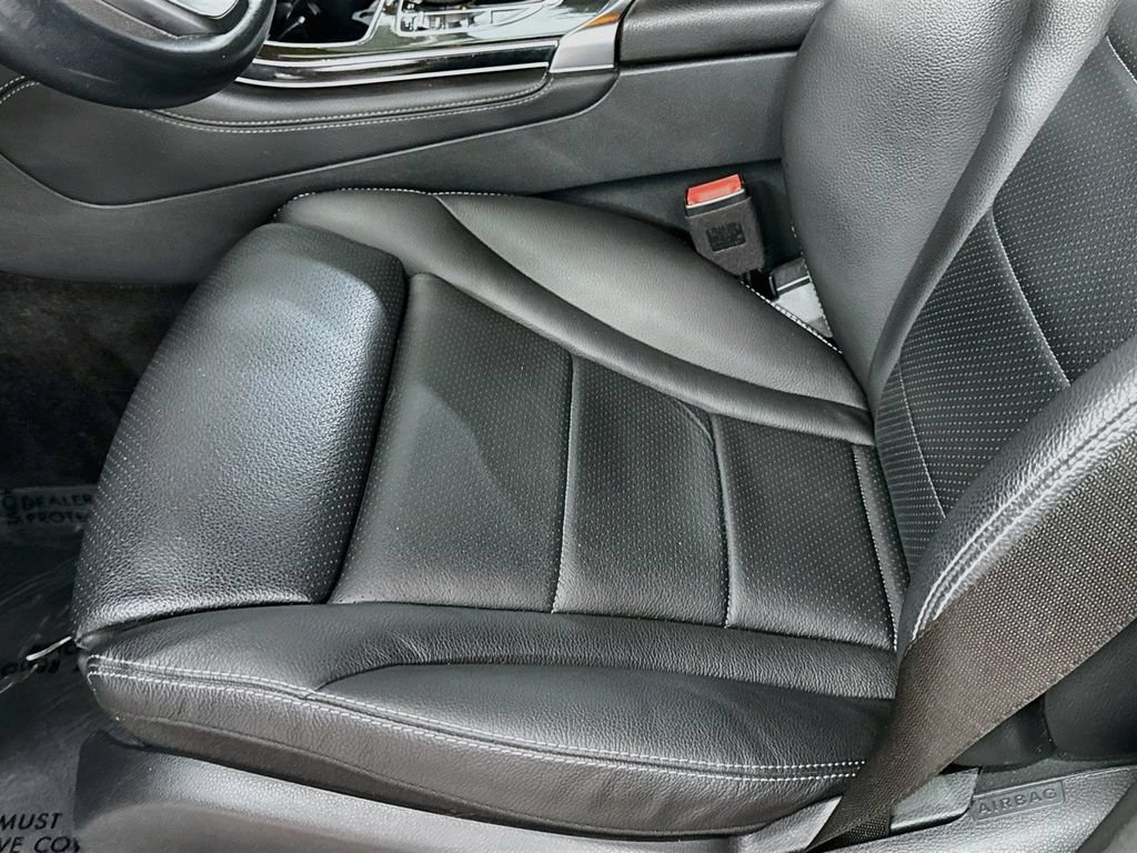 Used 2019 Mercedes-Benz GLC 350e 4MATIC image 22