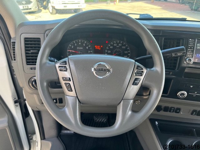 Used 2020 Nissan NV 2500 SV image 17