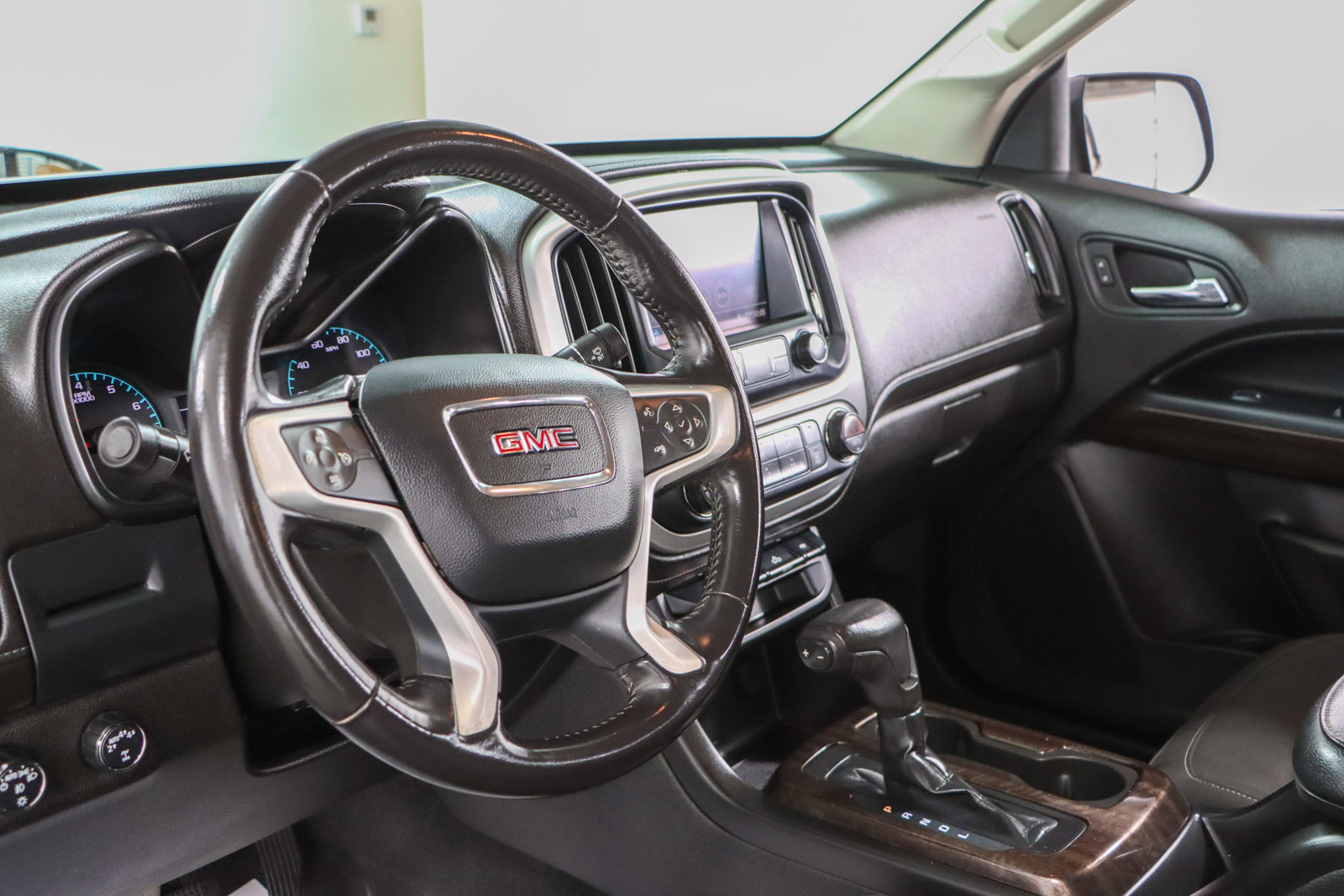 Used 2021 GMC Canyon Elevation w/ Trailering Package image 21