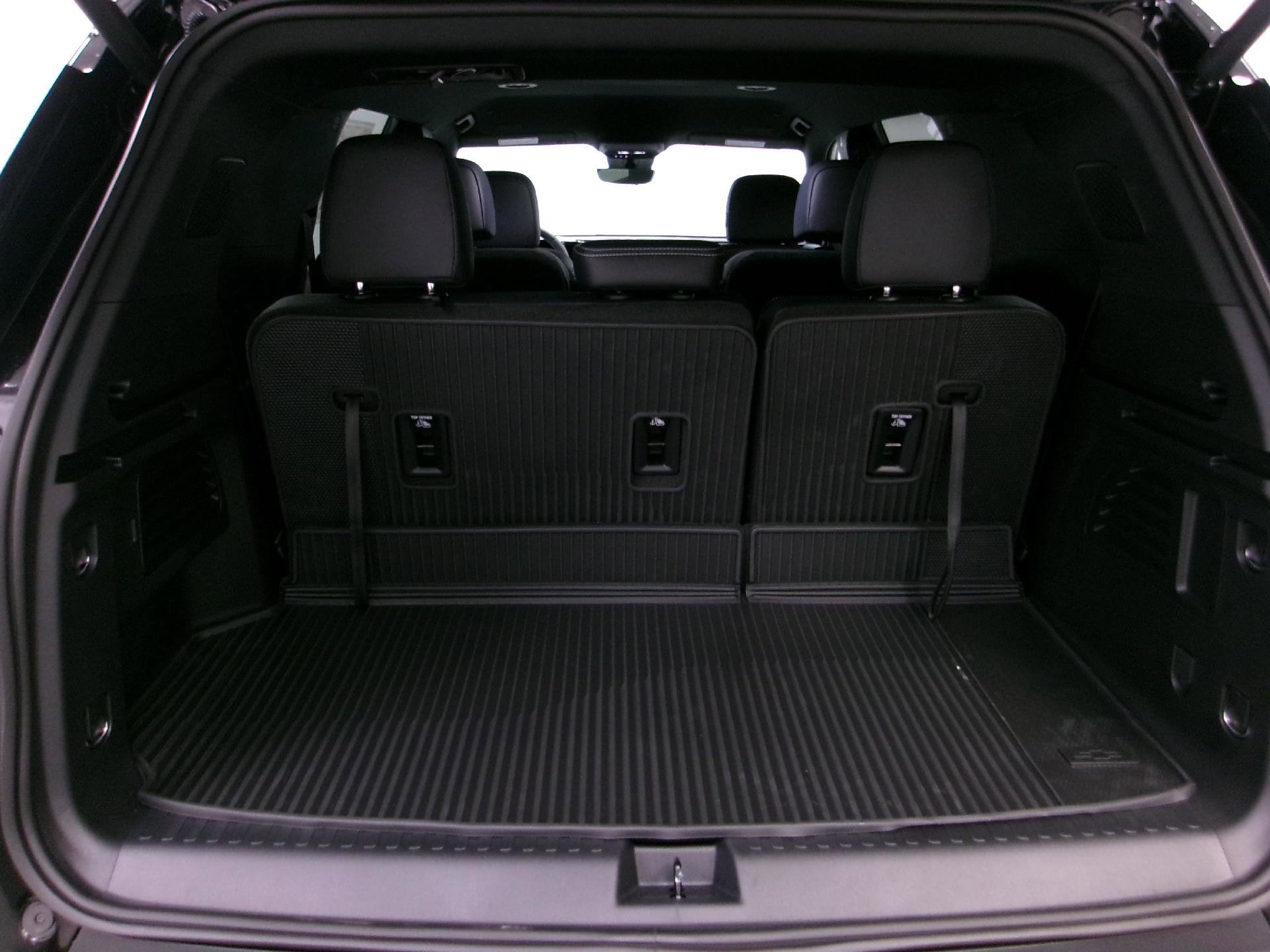 New 2026 Chevrolet Traverse LT w/ Driver Confidence Package image 13