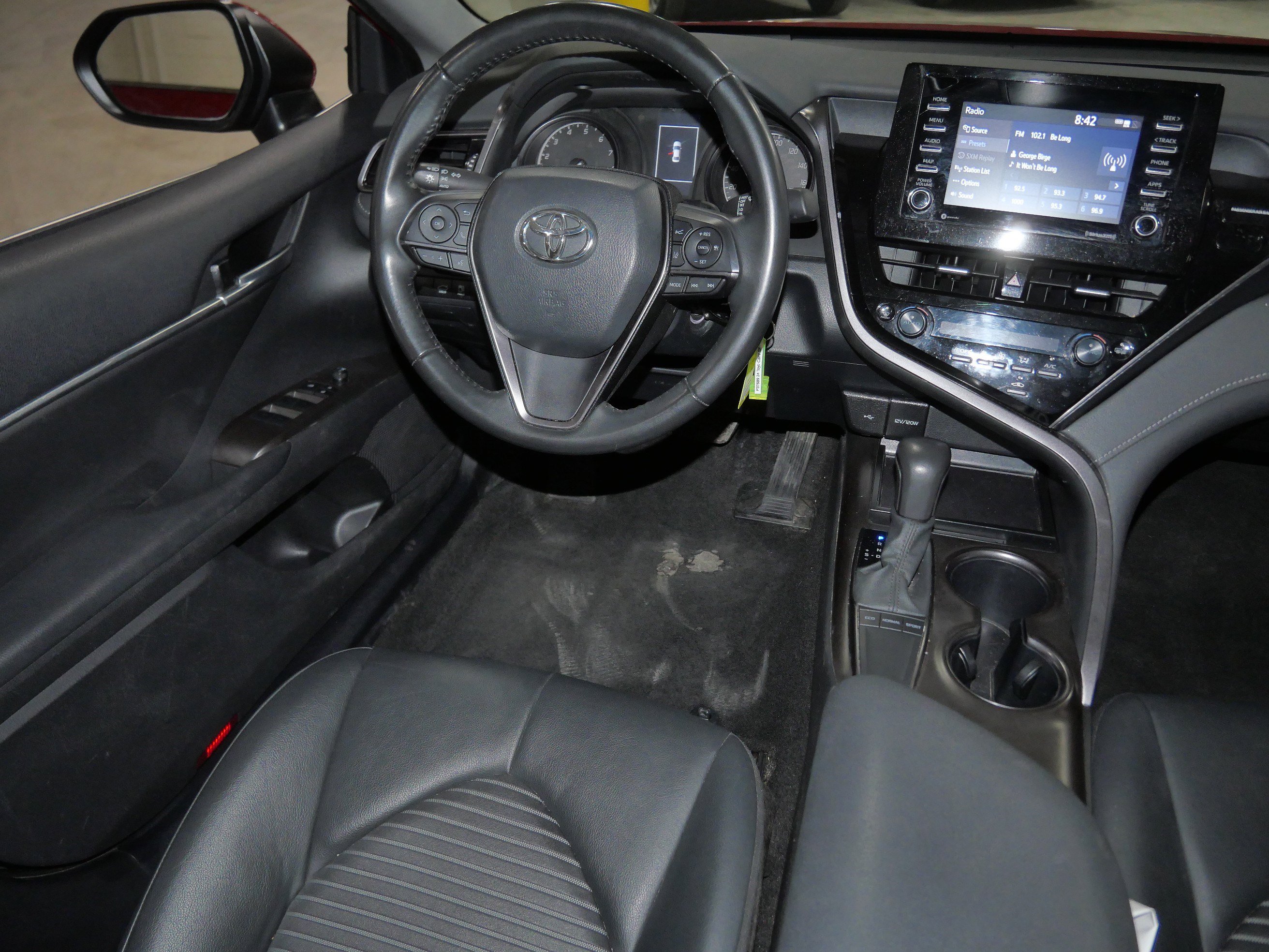 Certified 2024 Toyota Camry SE image 10