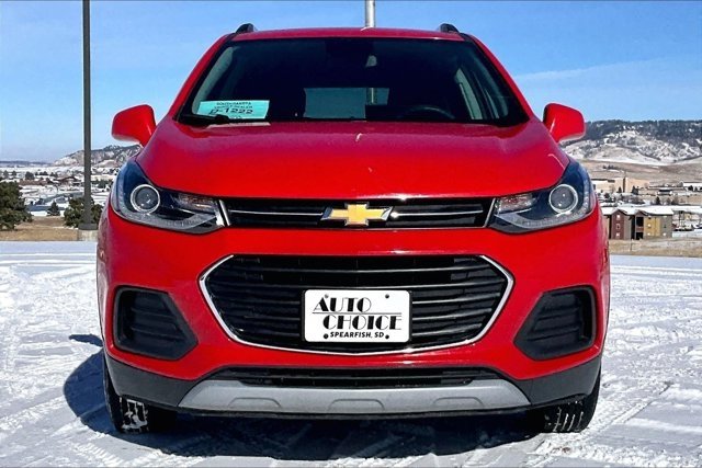 Used 2018 Chevrolet Trax LT image 2