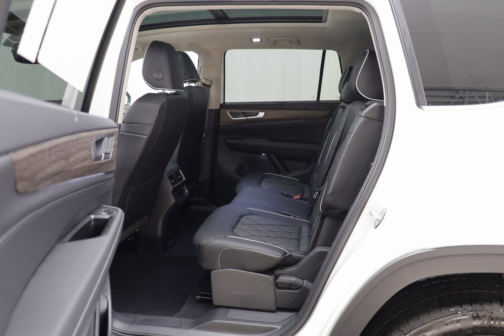 New 2026 Volkswagen Atlas SEL Premium R-Line image 14